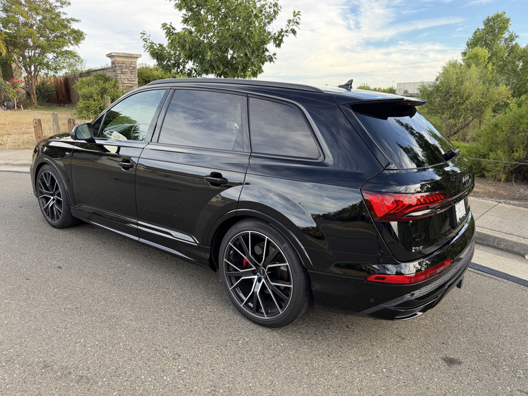 2024 AUDI Q7 55 PRESTIGE — миниатюра 4