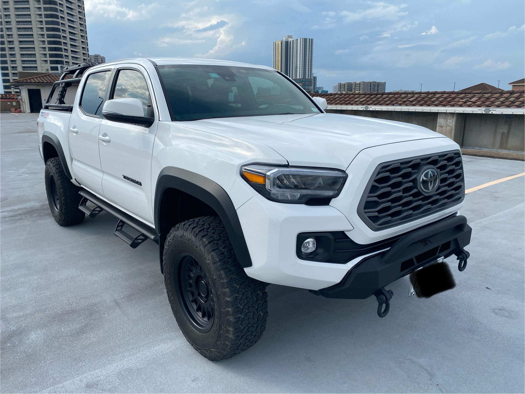 صورة 2 لـ 2023 Toyota TACOMA TRD OFF ROAD