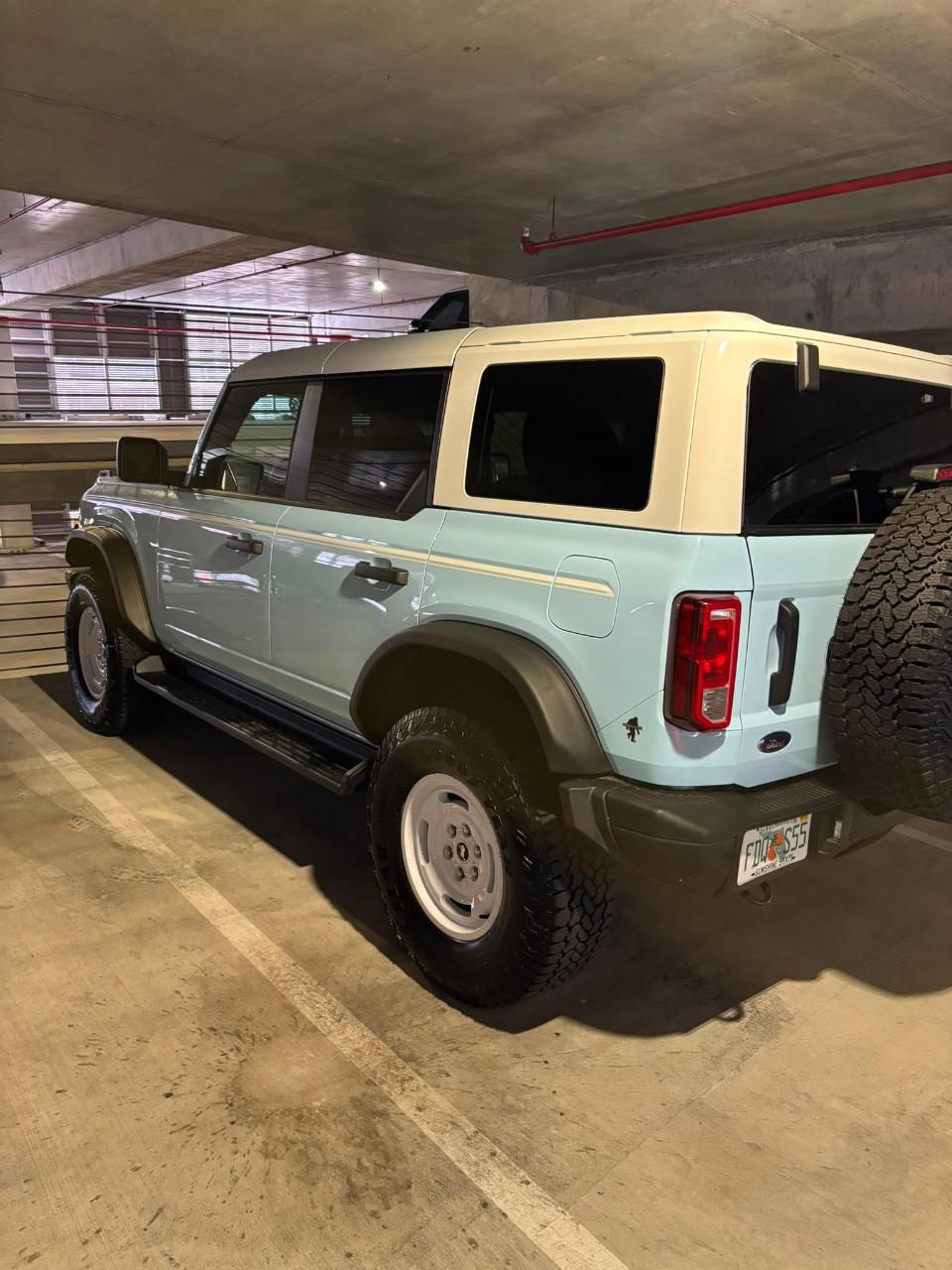 2025 FORD BRONCO HERITAGE EDITION — миниатюра 14