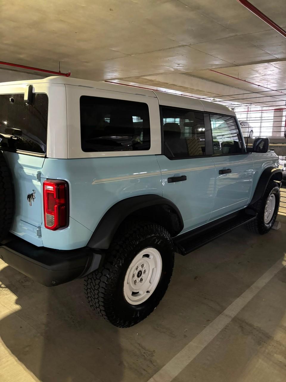 2025 FORD BRONCO HERITAGE EDITION — миниатюра 13