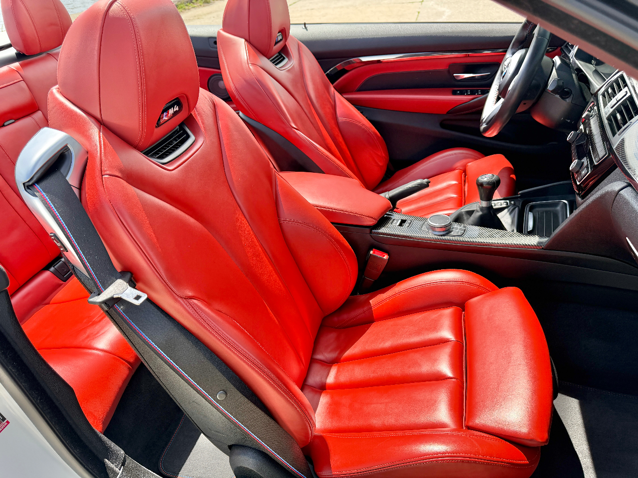 صورة مصغرة 17 لـ 2020 BMW M4 BASE