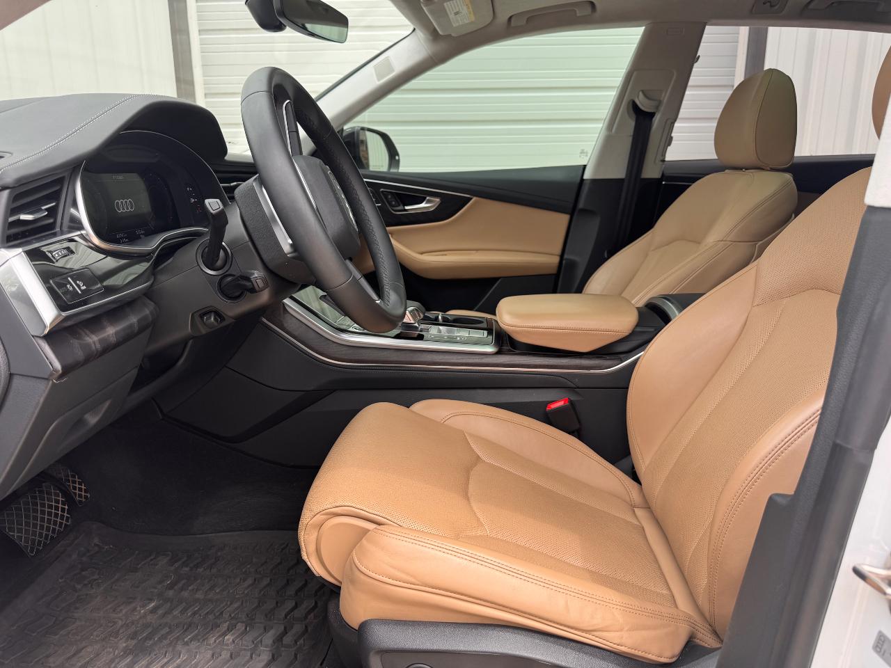 صورة 10 لـ 2023 AUDI Q8 55 PRESTIGE