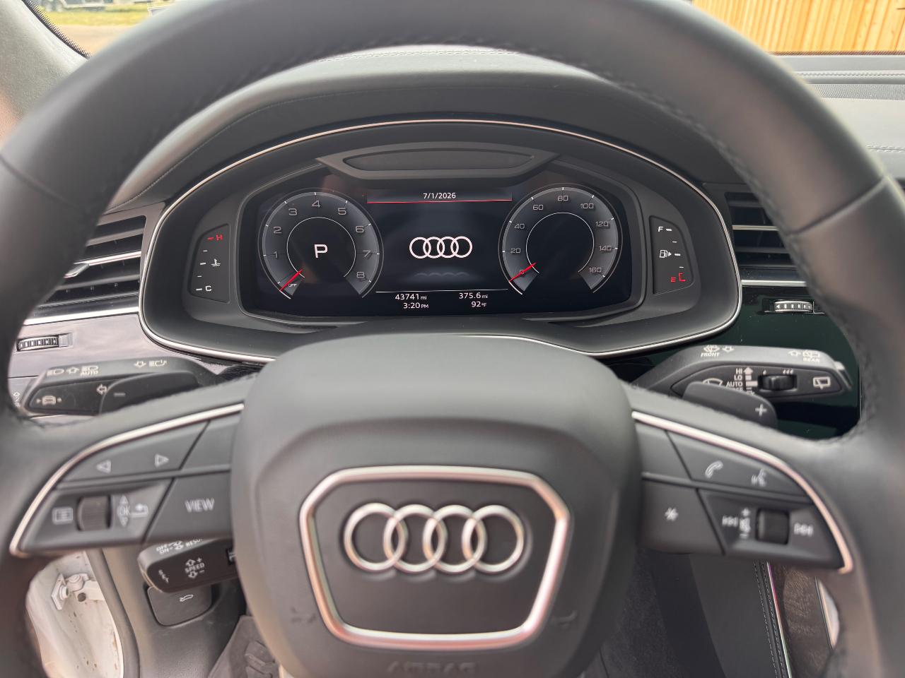 2023 AUDI Q8 55 PRESTIGE — миниатюра 11
