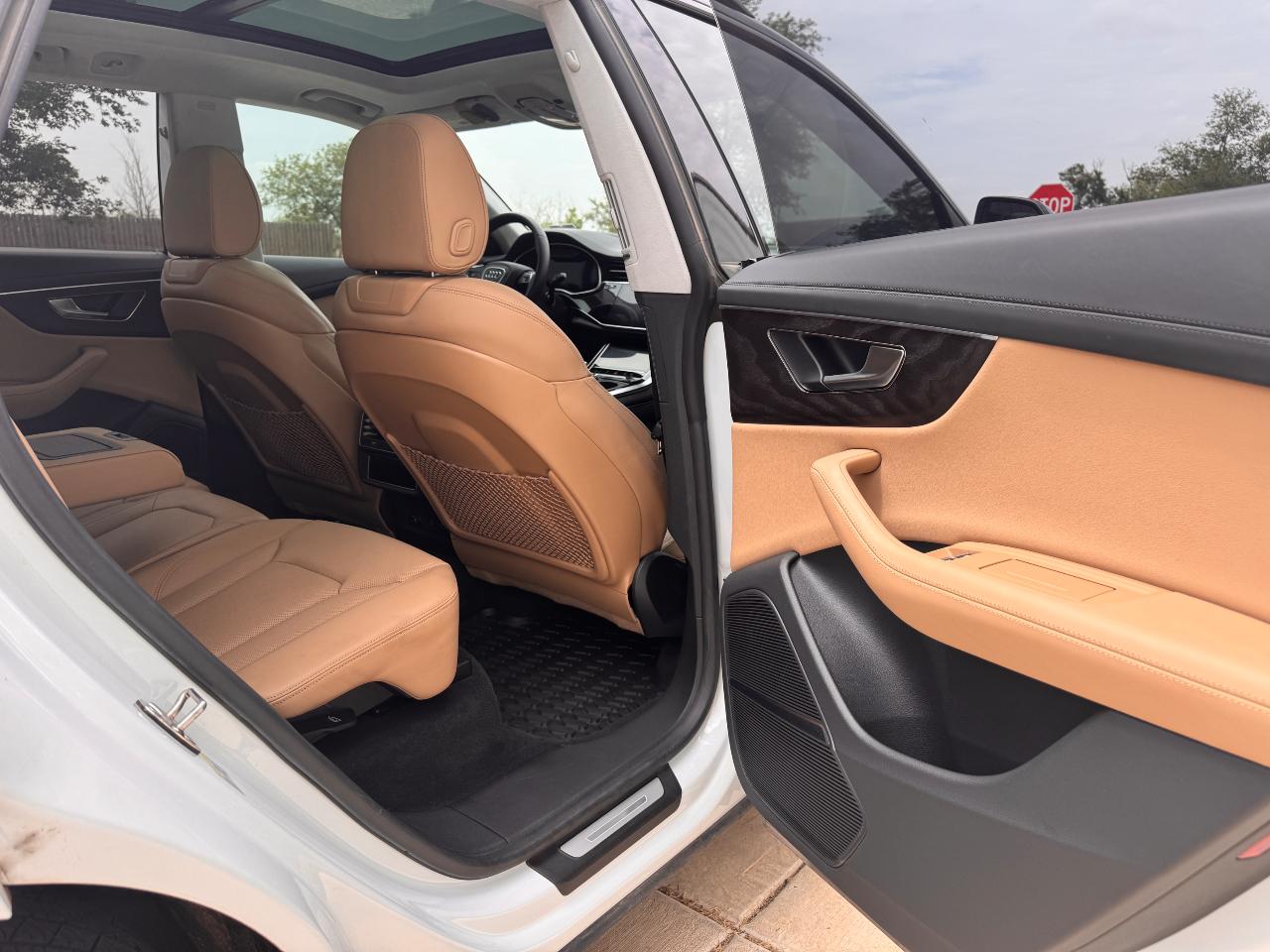 2023 AUDI Q8 55 PRESTIGE — миниатюра 22