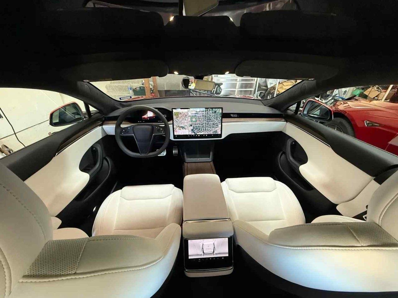2022 Tesla MODEL S LONG RANGE — миниатюра 20