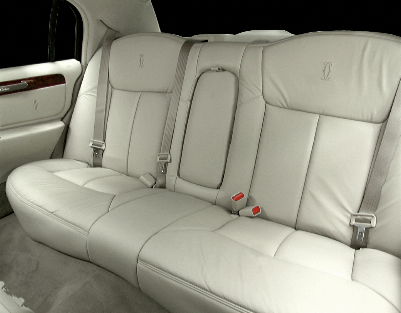 2000 Lincoln Town Car