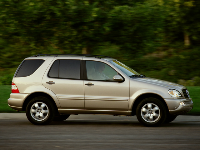 2002 Mercedes-Benz M-Class Specs, Price, MPG & Reviews