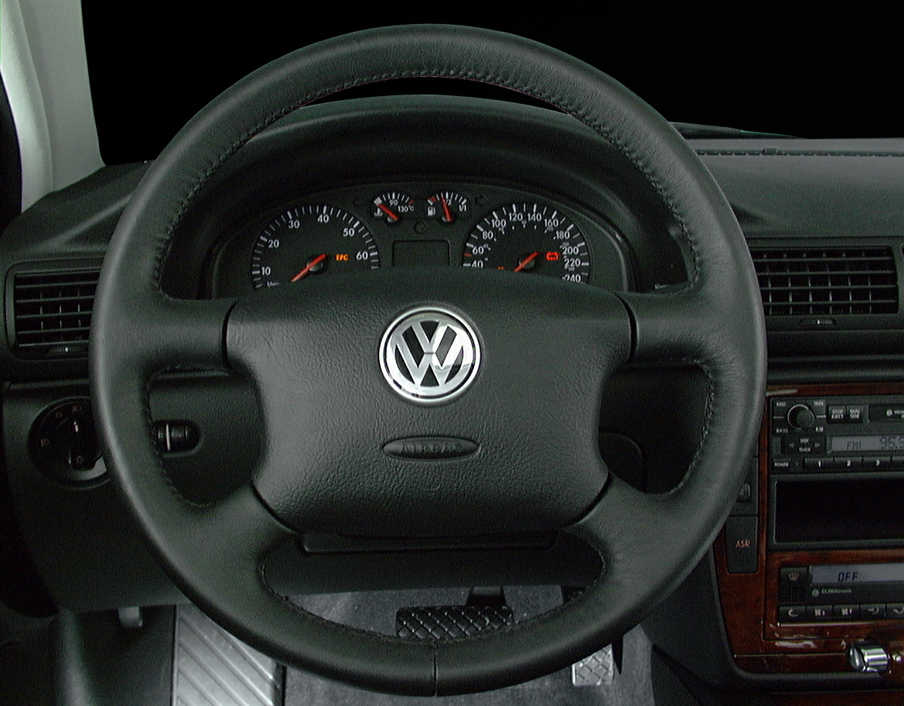 2000 Volkswagen Passat