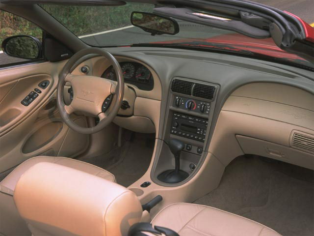 2001 Ford Mustang
