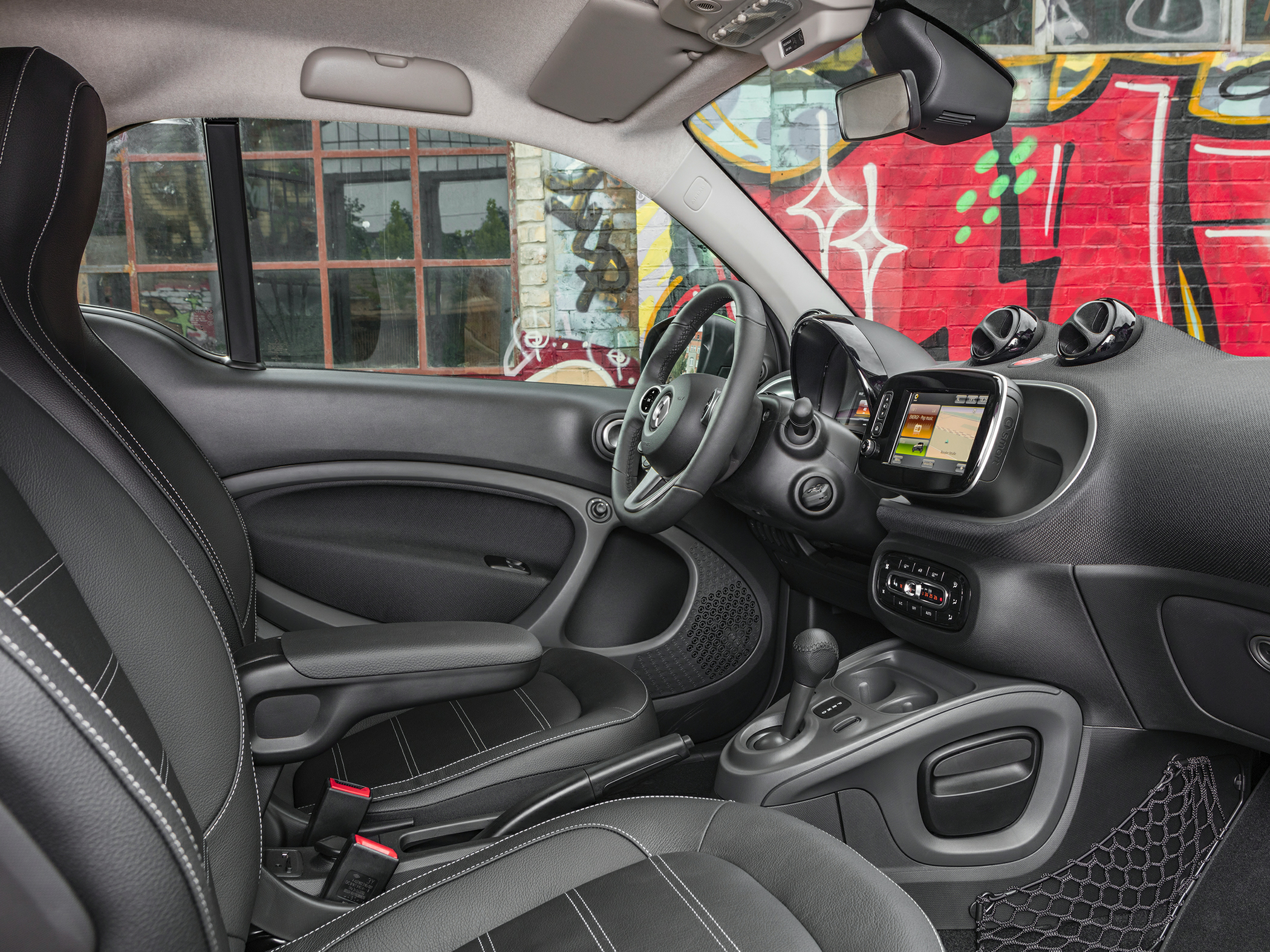 Smart EQ fortwo new on Visauto, official Smart dealership: offers