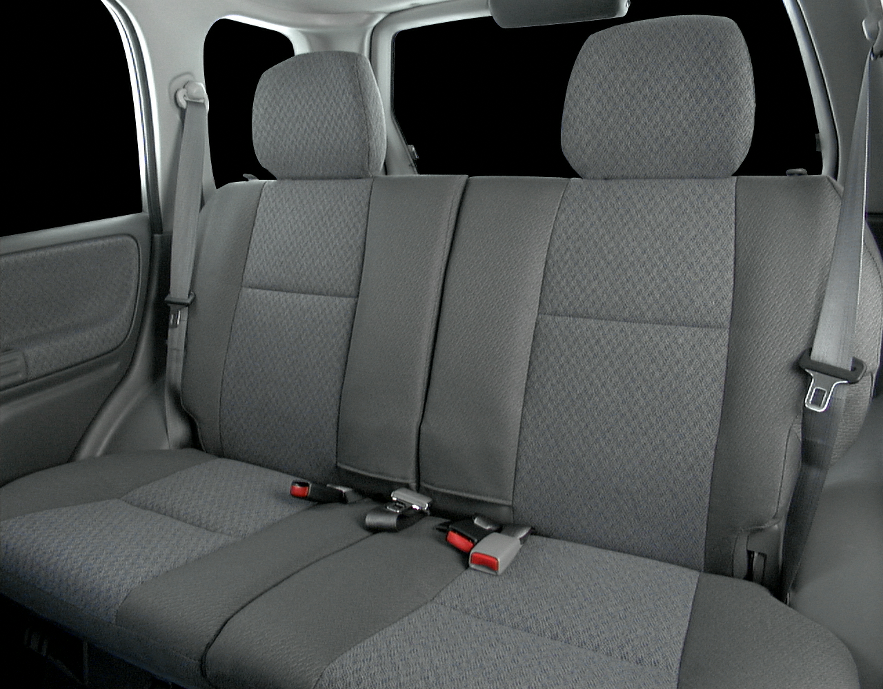 2001 Chevrolet Tracker