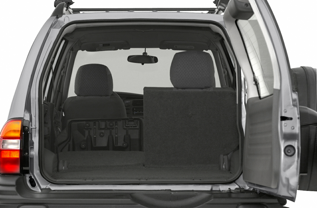 2001 Chevrolet Tracker