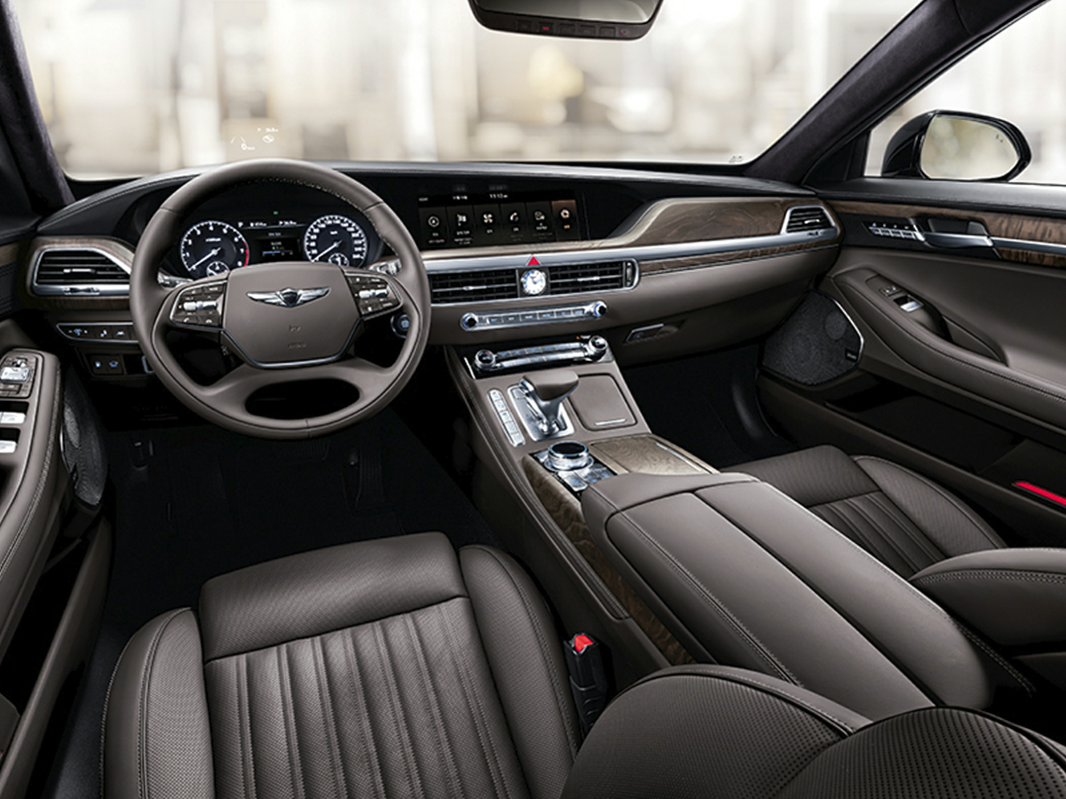 2022 Genesis G90