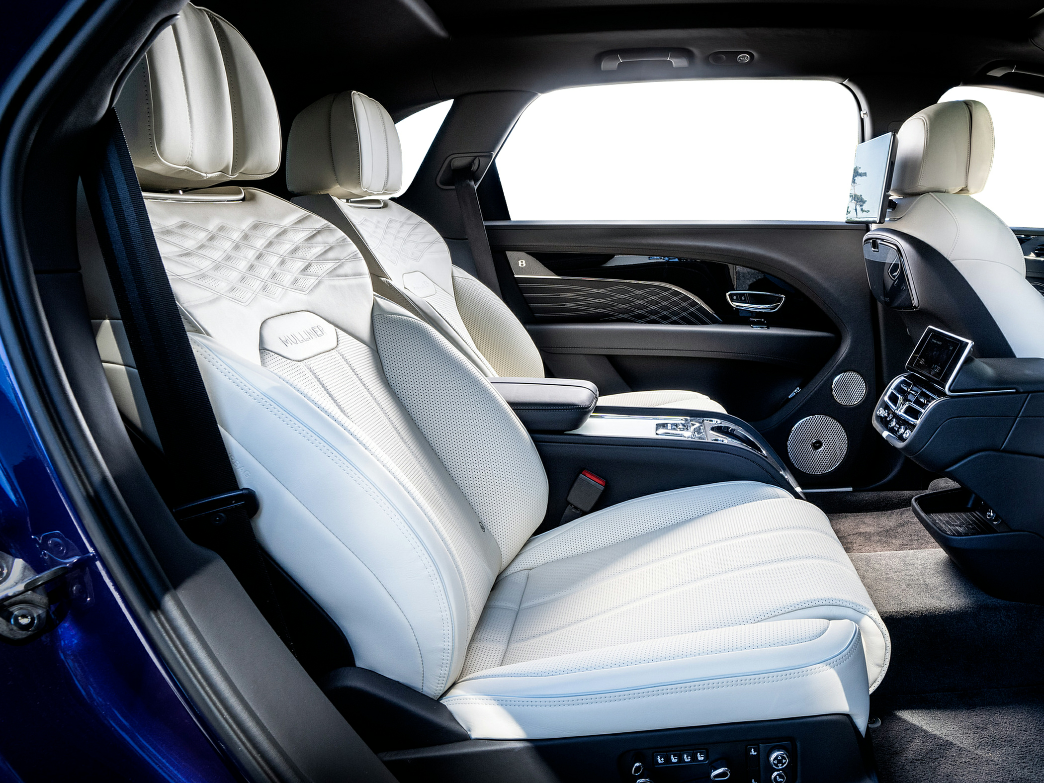 2025 Bentley Bentayga