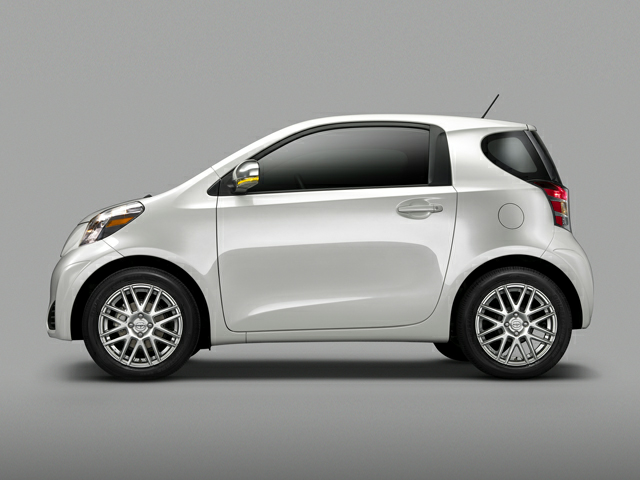 2014 Scion iQ