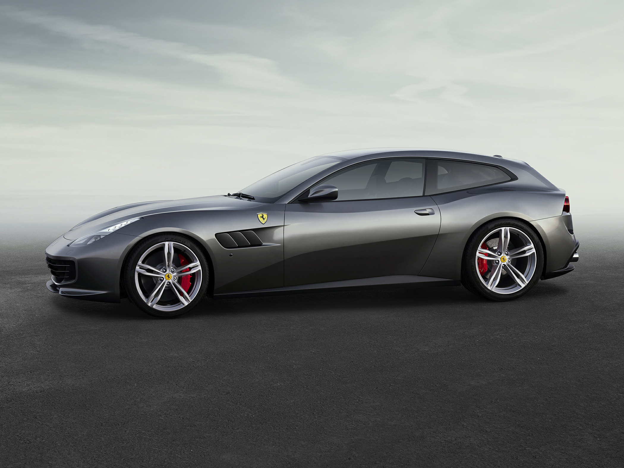 2019 Ferrari GTC4Lusso