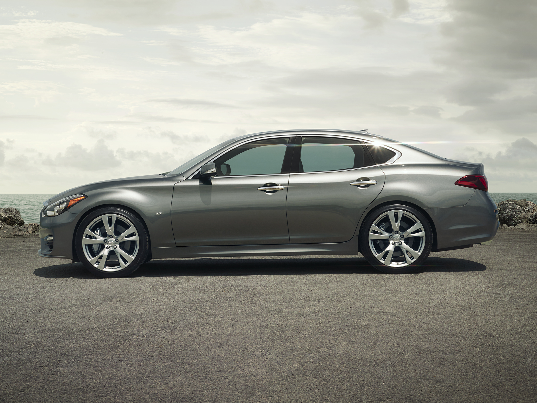 2019 INFINITI Q70