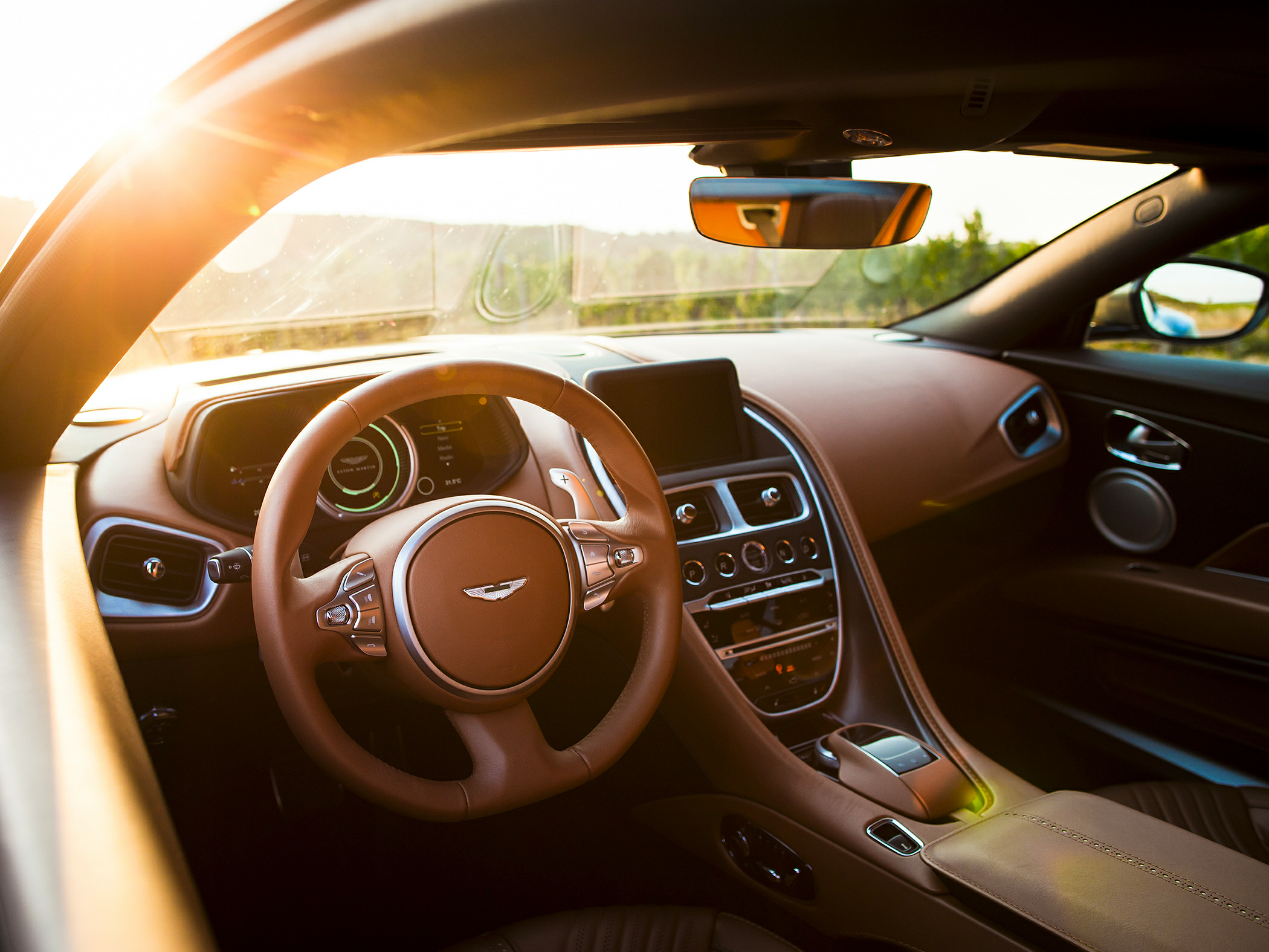 2023 Aston Martin DB11