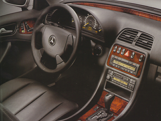 2000 Mercedes-Benz CLK-Class