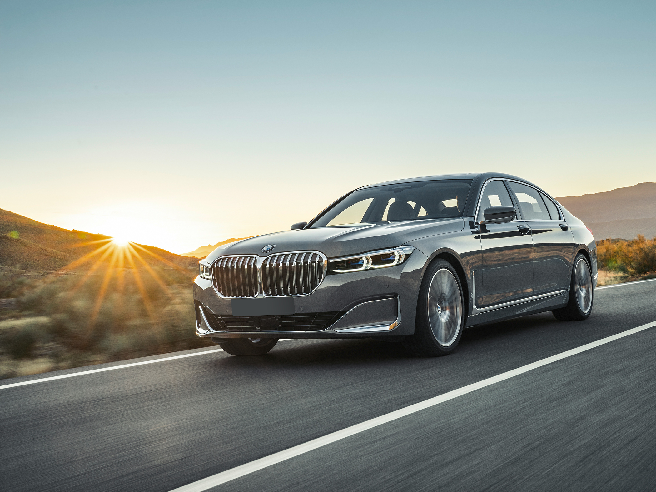 2020 BMW 740