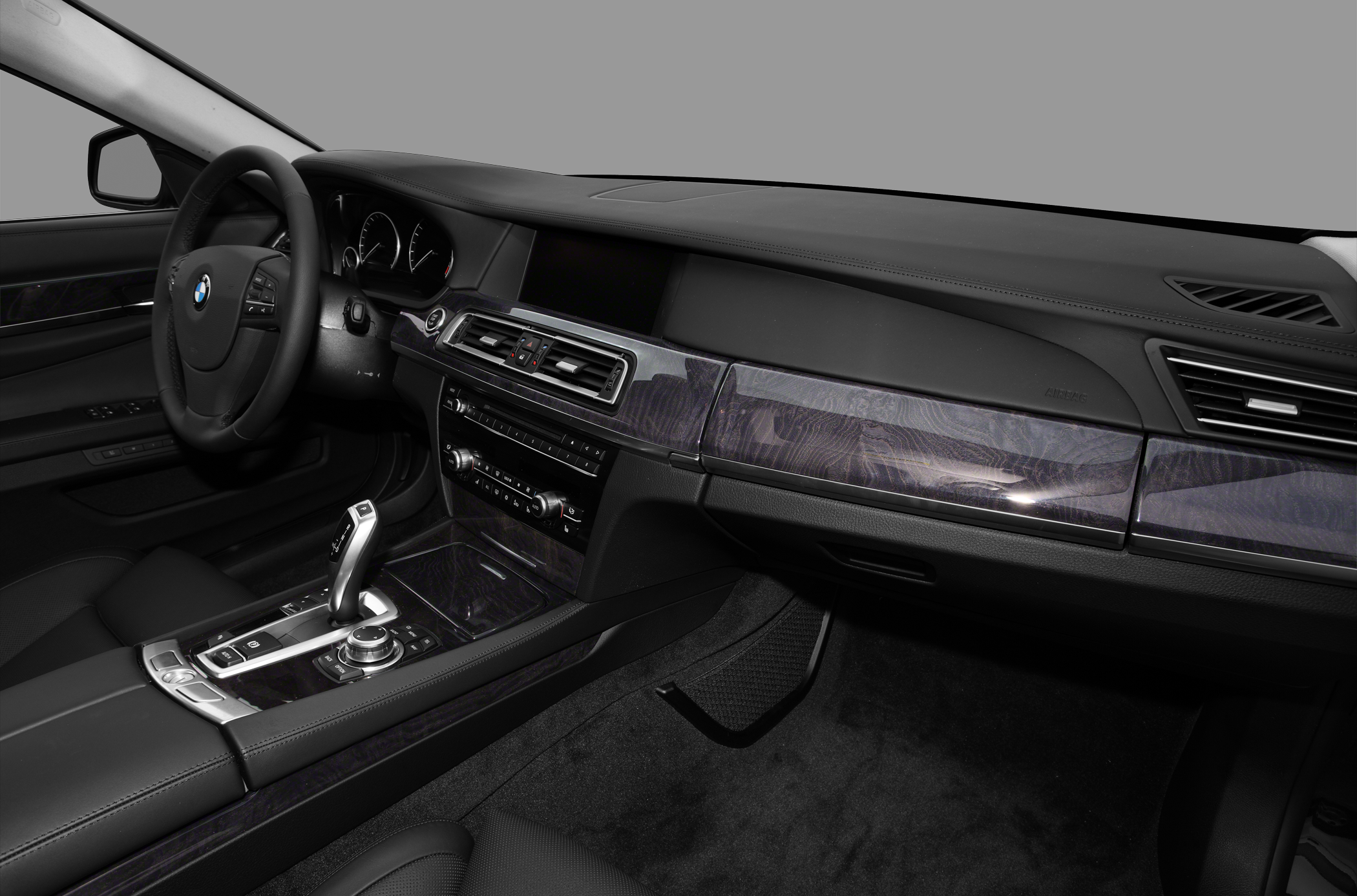 2011 BMW 740