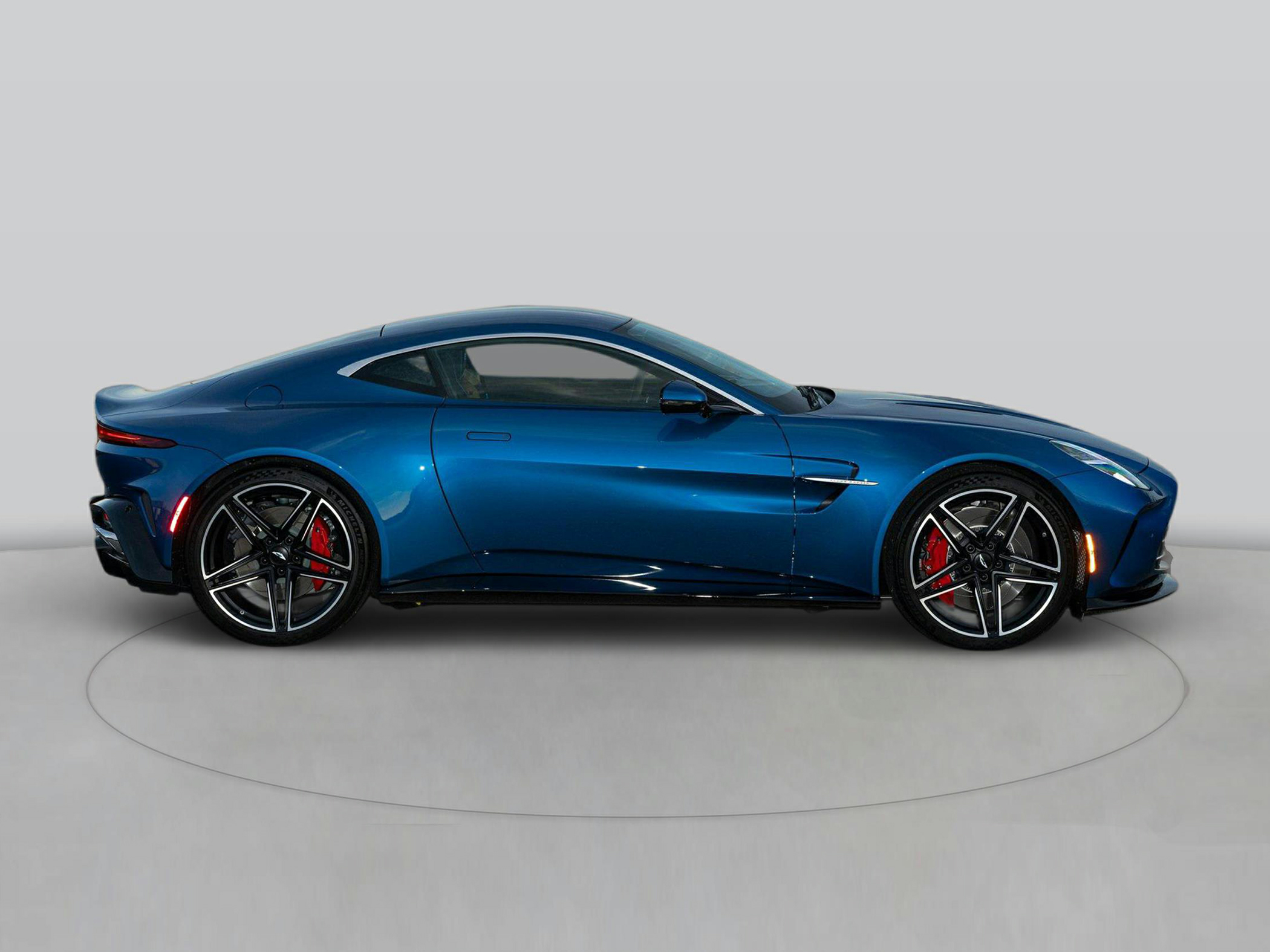 2026 Aston Martin Vantage