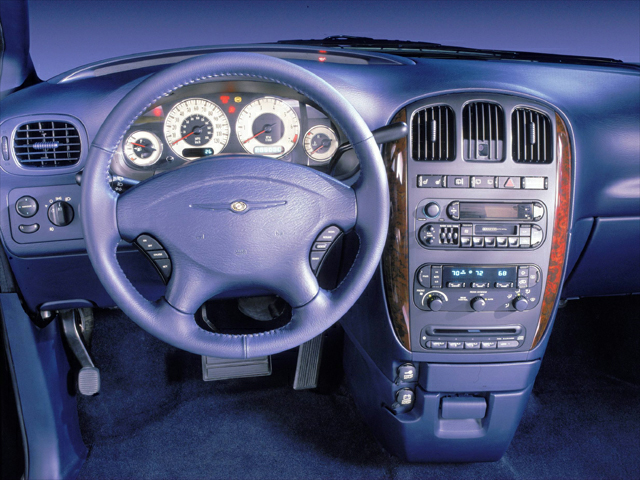 2001 Chrysler Town & Country