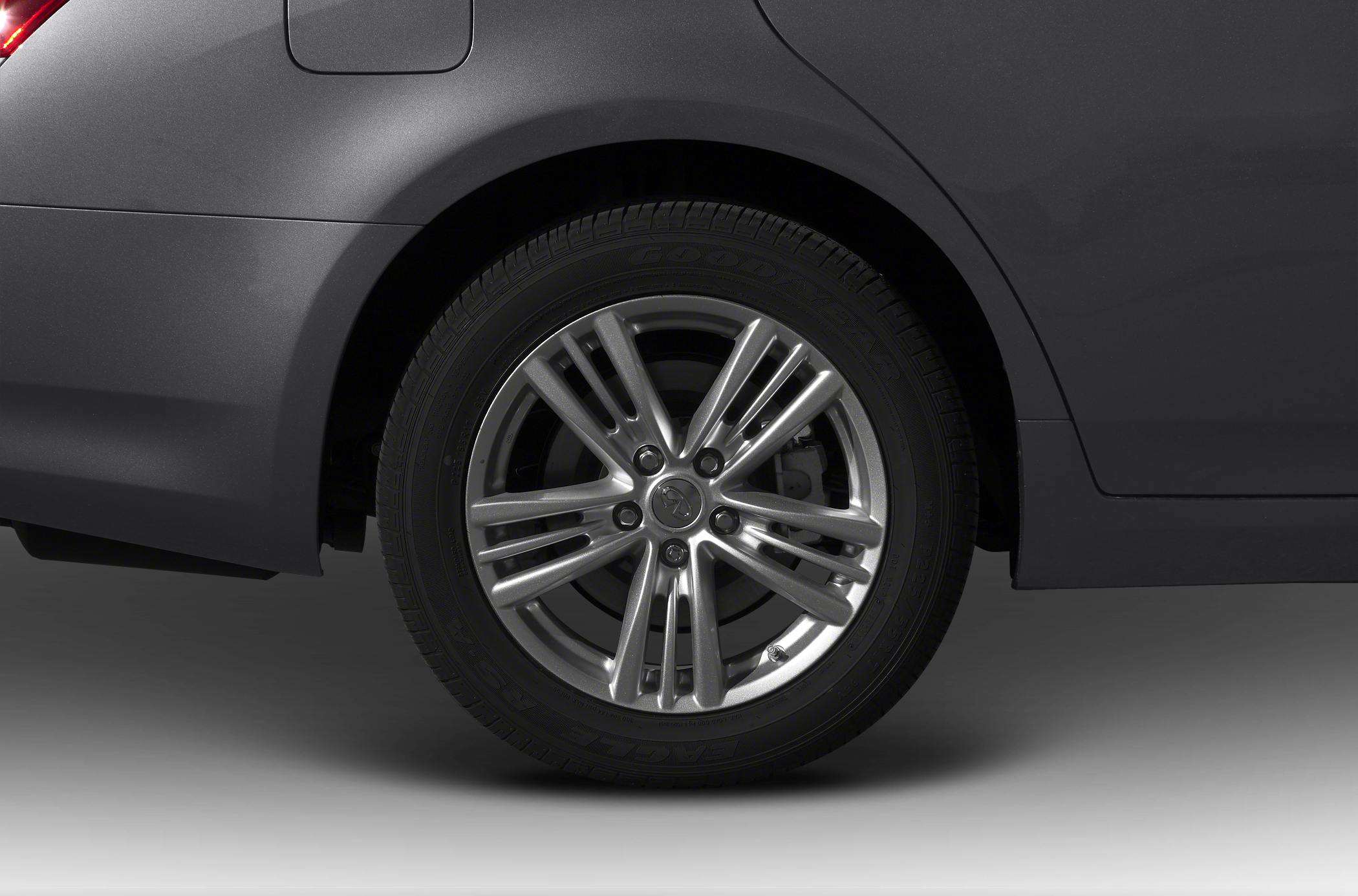 2011 INFINITI G25