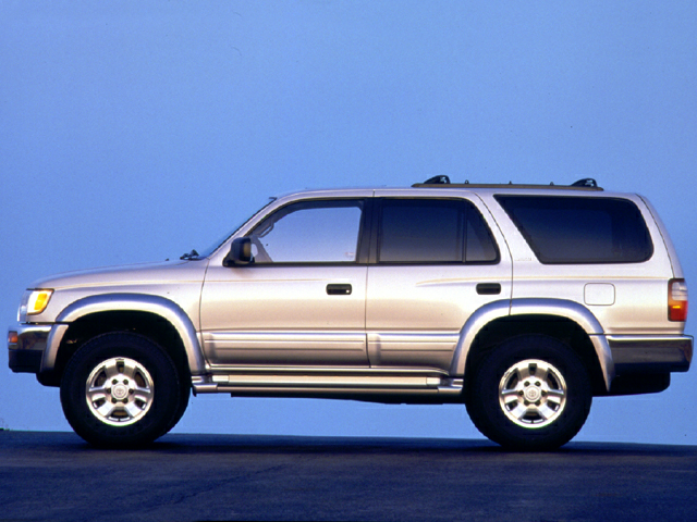 Side view of the 1999 Toyota 4Runner