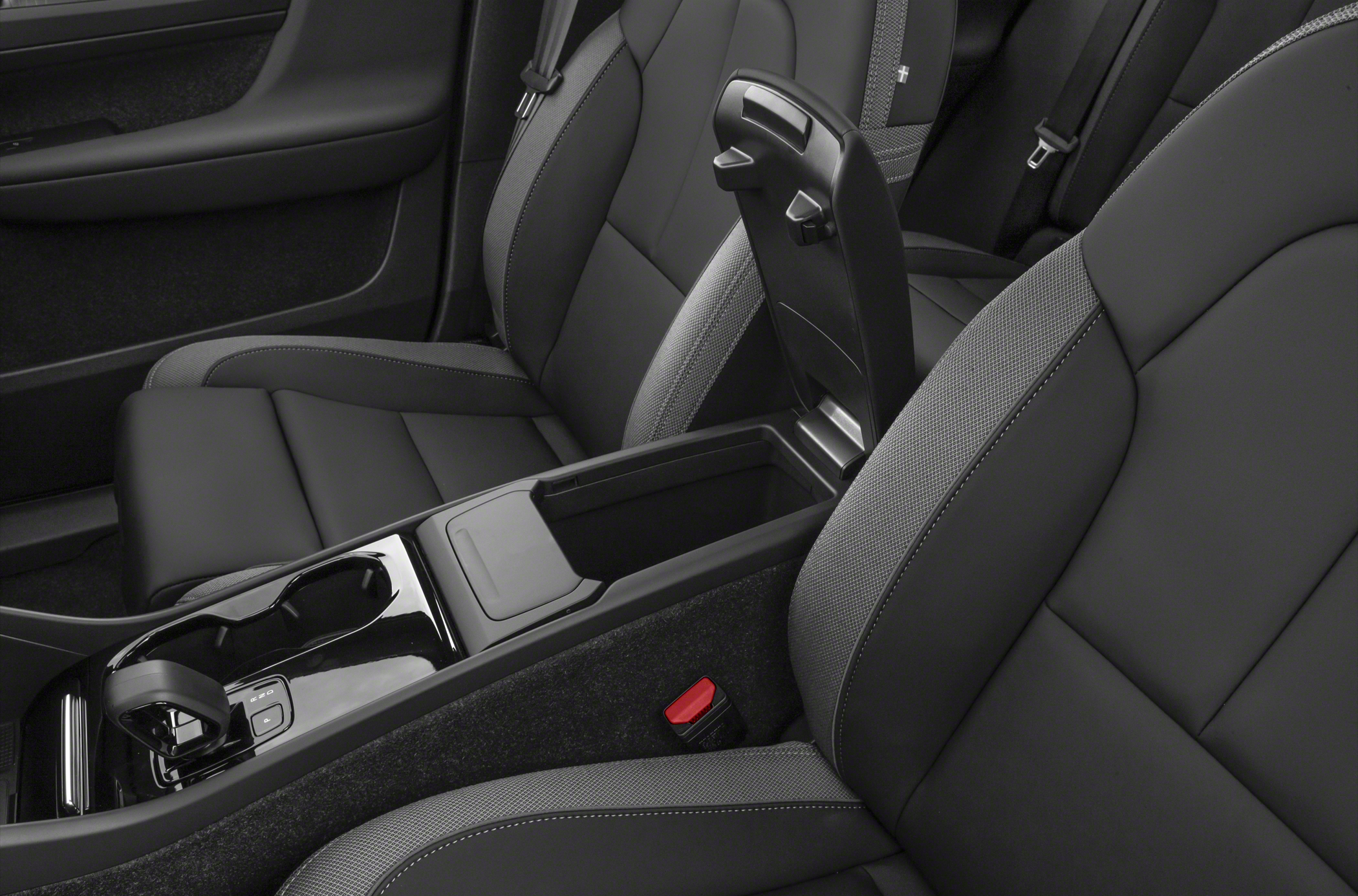 2026 Volvo EX40