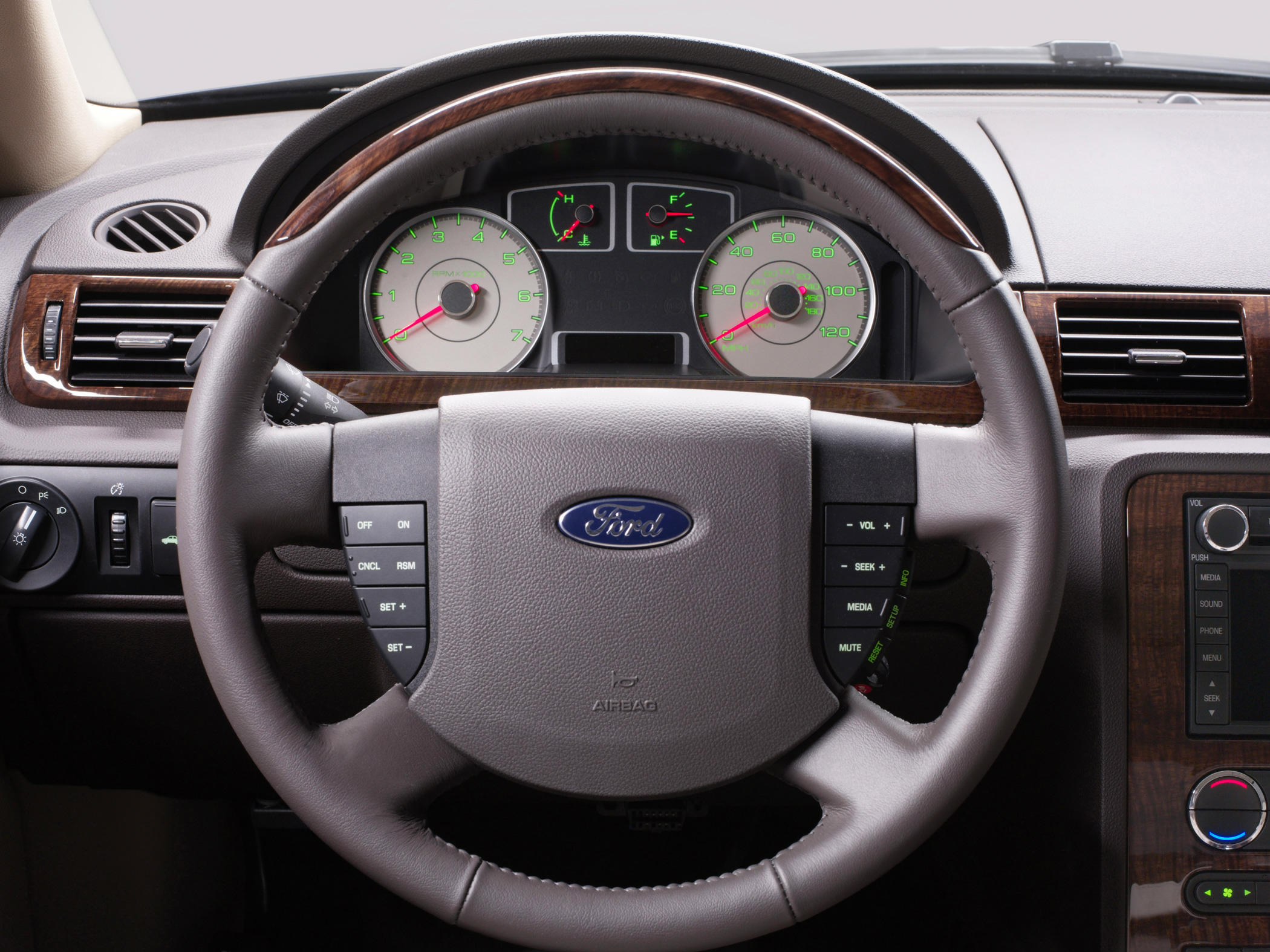 2009 Ford Taurus