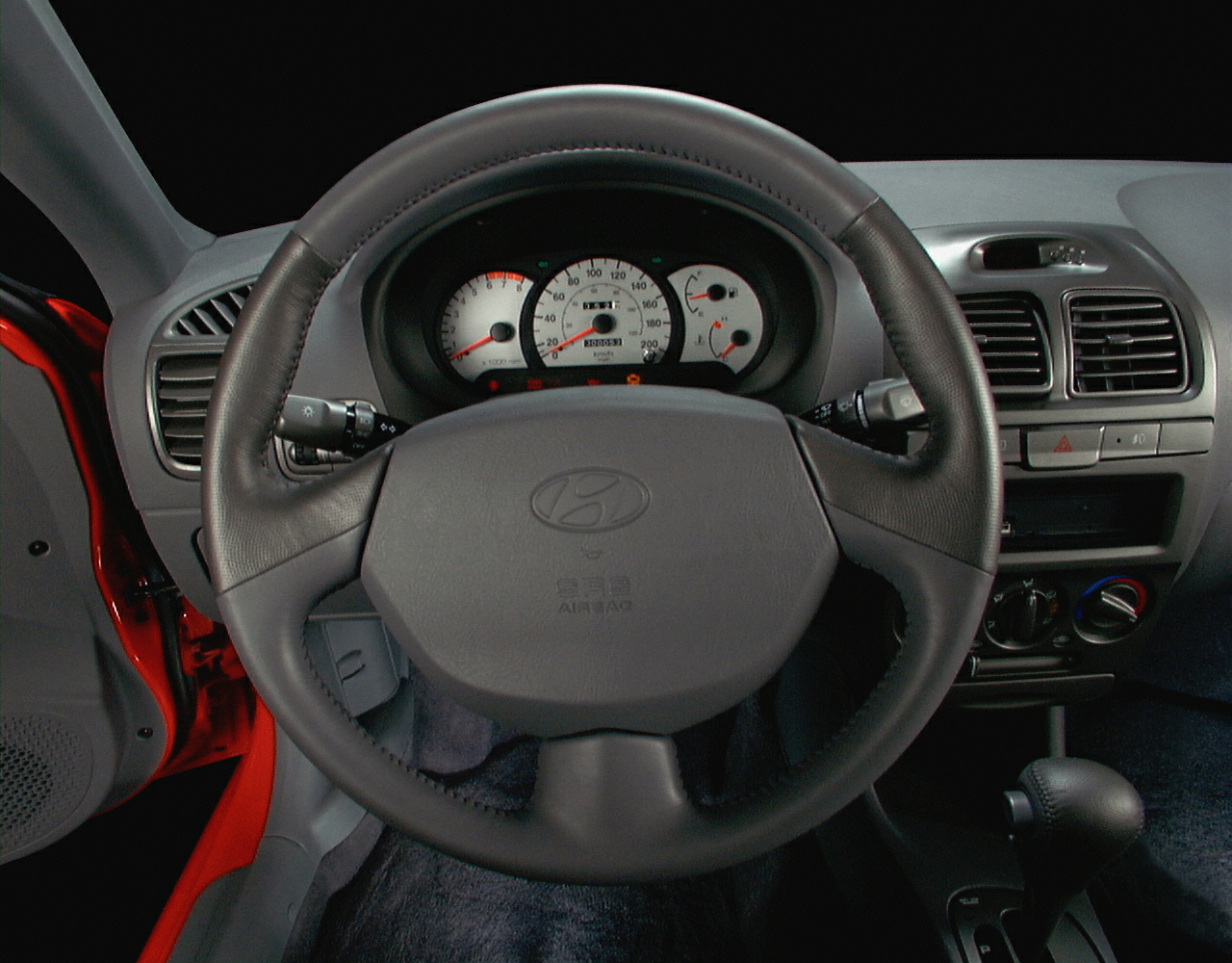 2000 Hyundai Accent