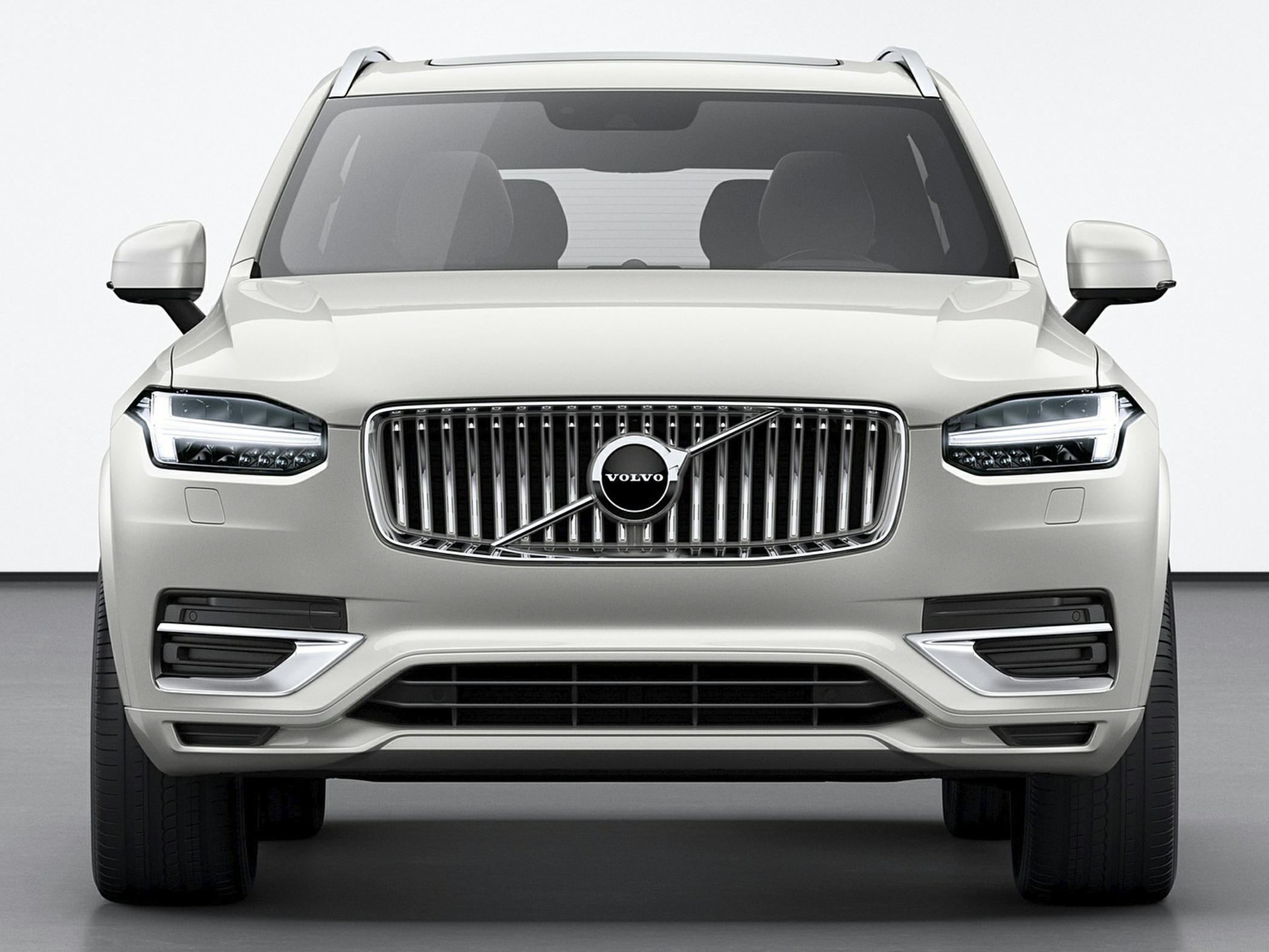 2022 Volvo XC90 Recharge Plug-In Hybrid