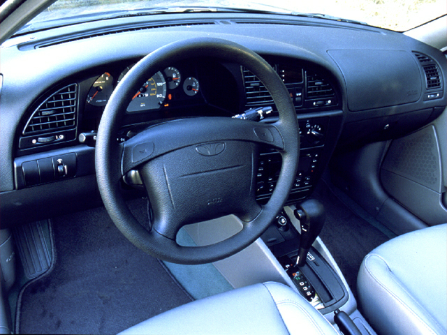 2000 Daewoo Nubira