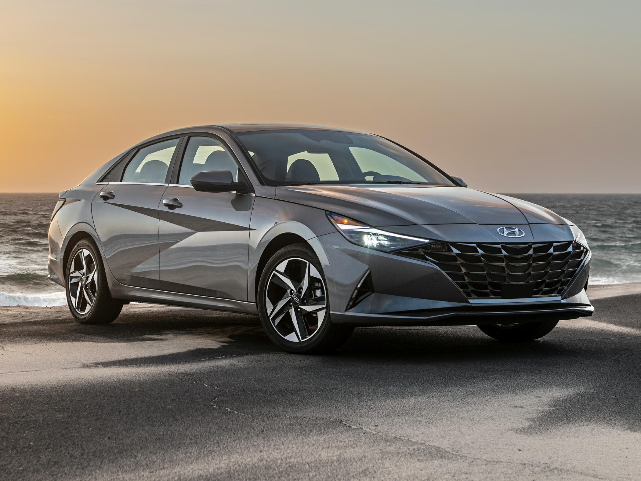 2021 hyundai store elantra hev limited