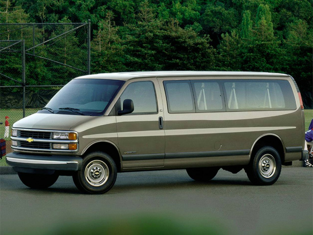 2000 Chevrolet Express 3500