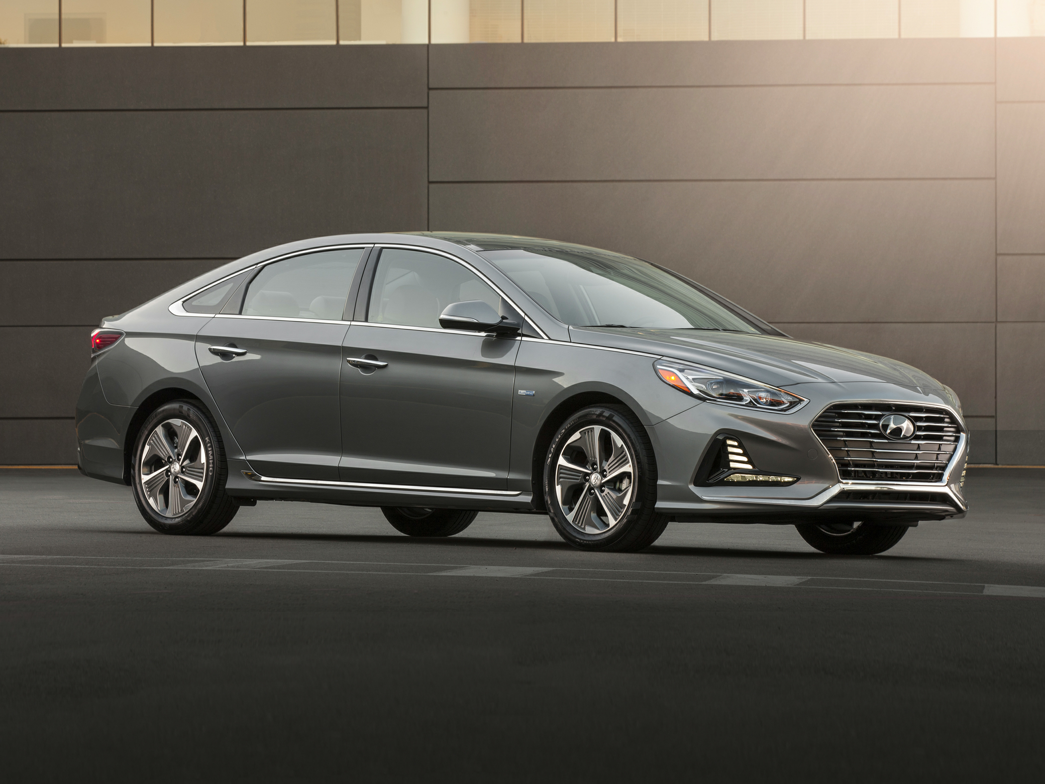 2018 Hyundai SONATA Hybrid