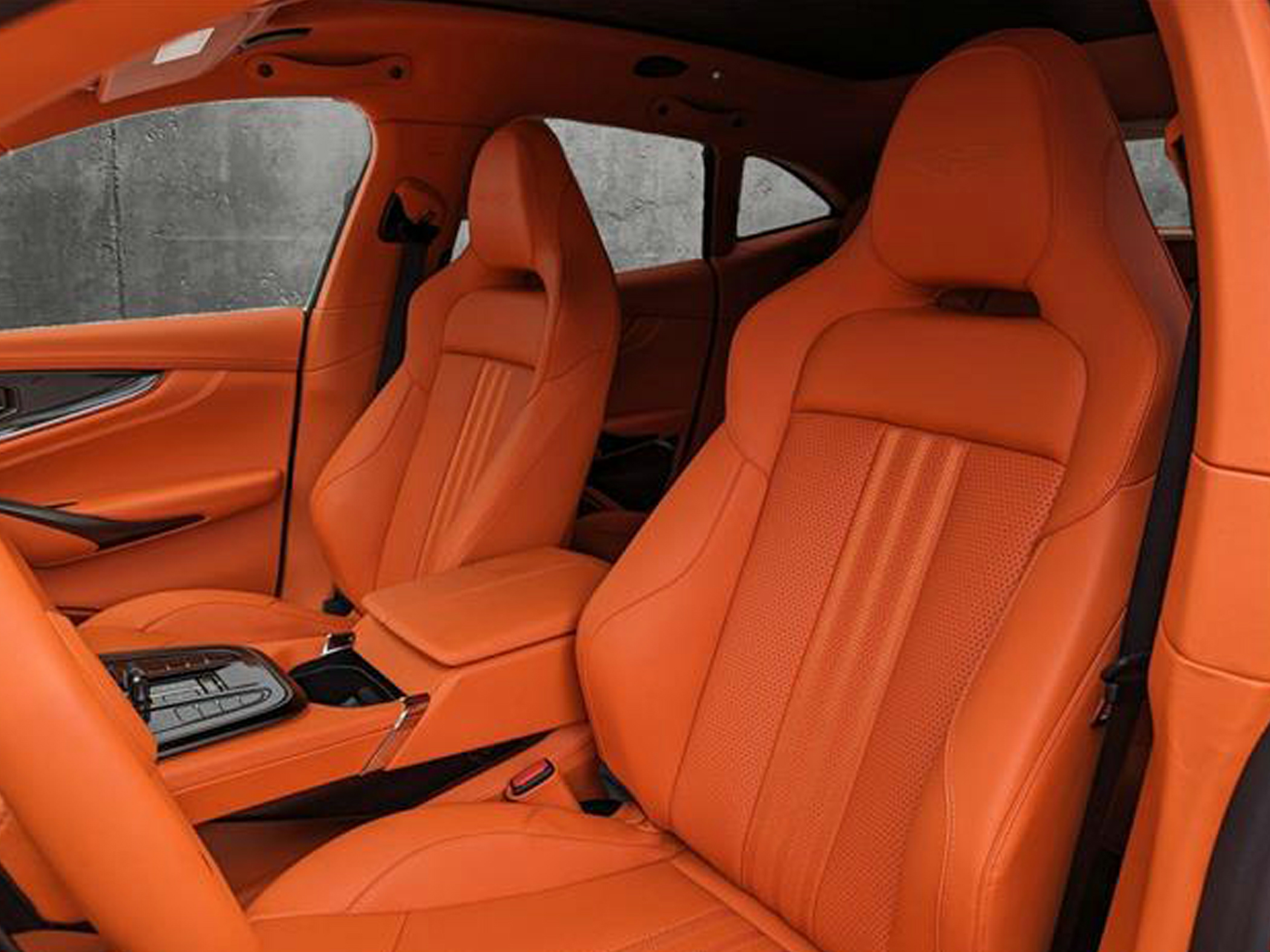 2025 Aston Martin DBX