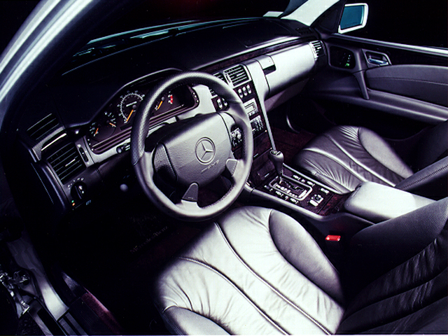 2000 Mercedes-Benz E-Class