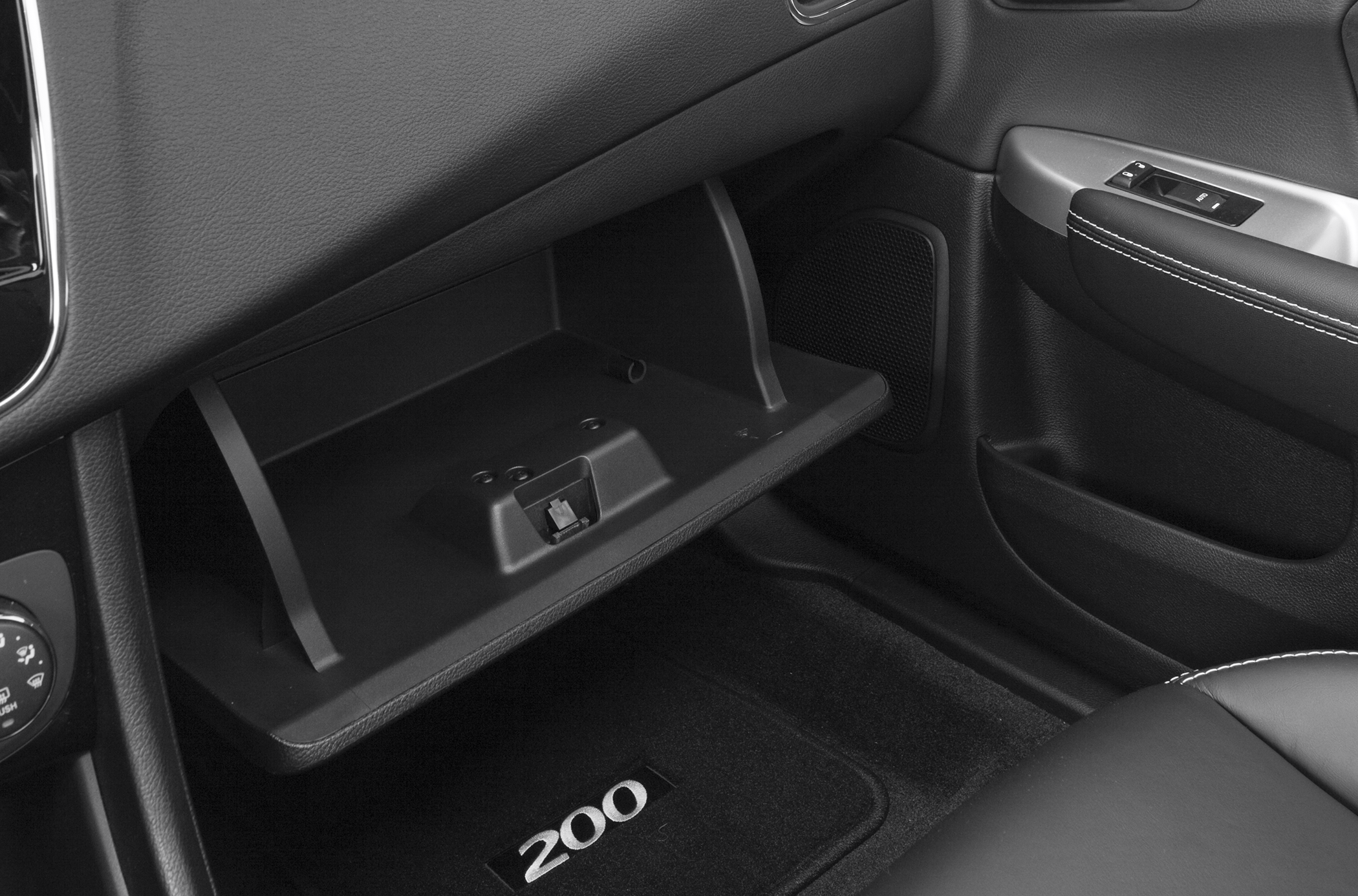 2014 Chrysler 200