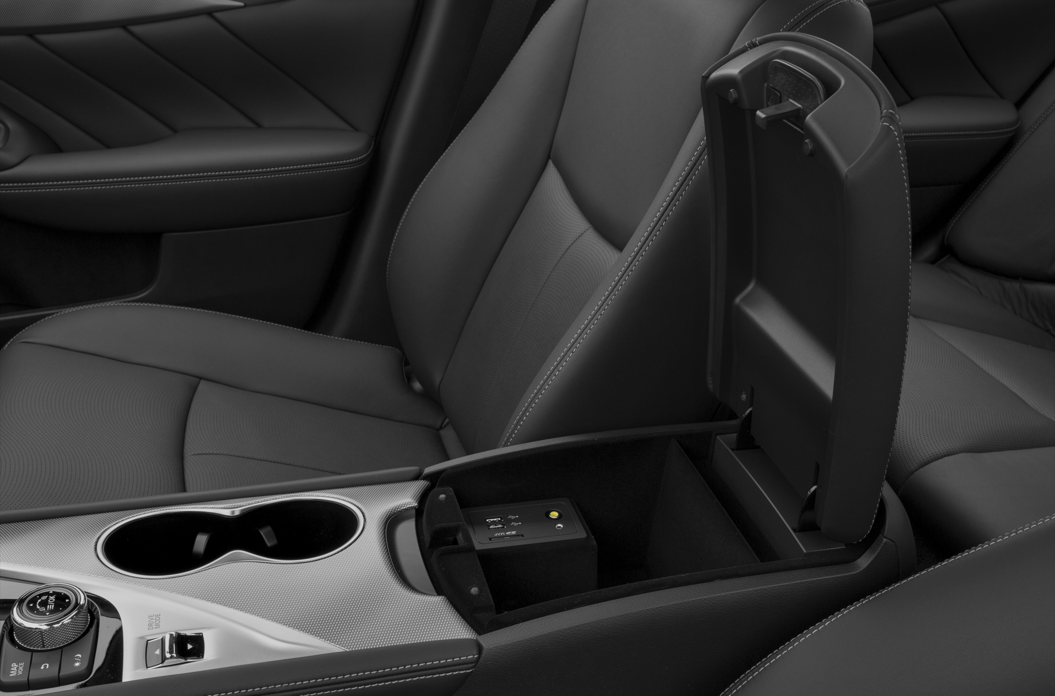 2017 INFINITI Q50