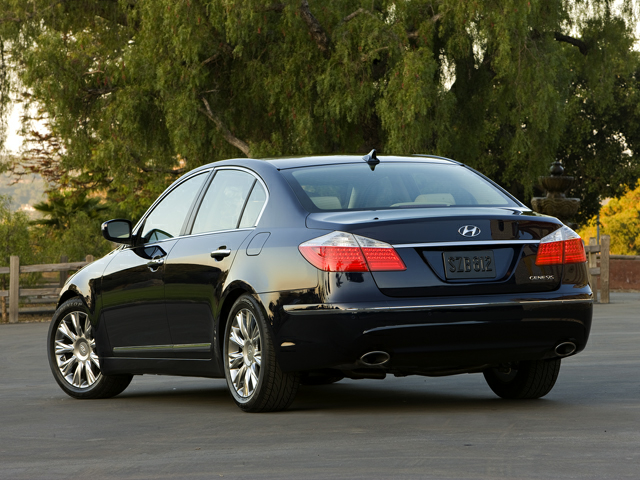 2010 Hyundai Genesis