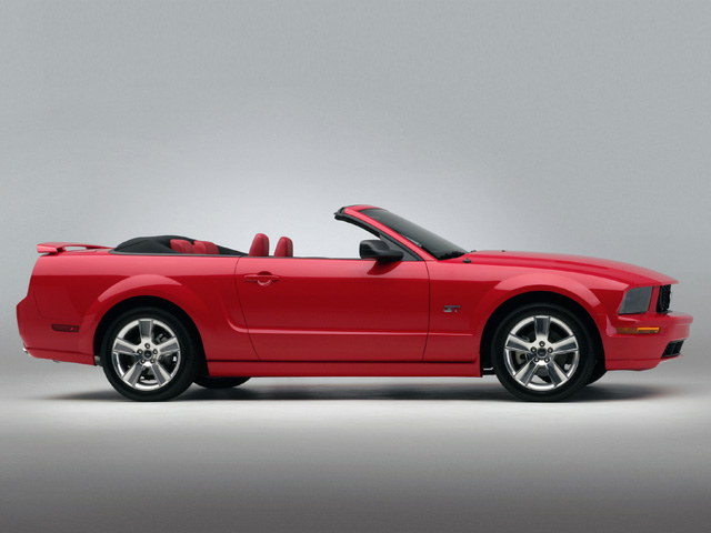2005 Ford Mustang