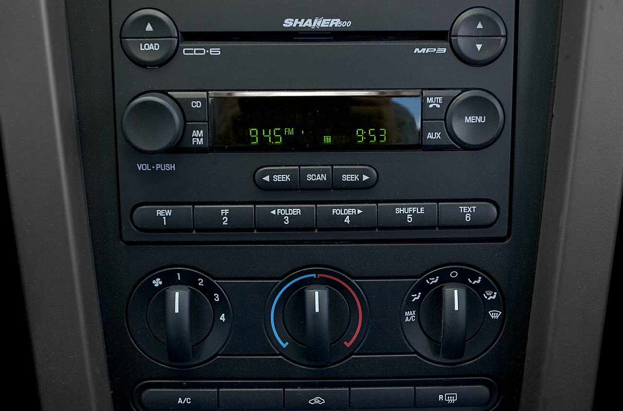 2007 Ford Mustang
