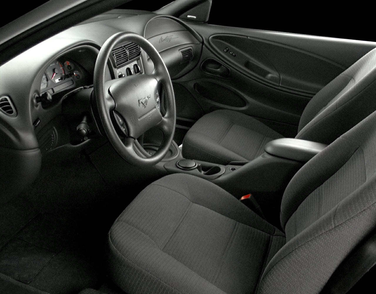 2000 Ford Mustang