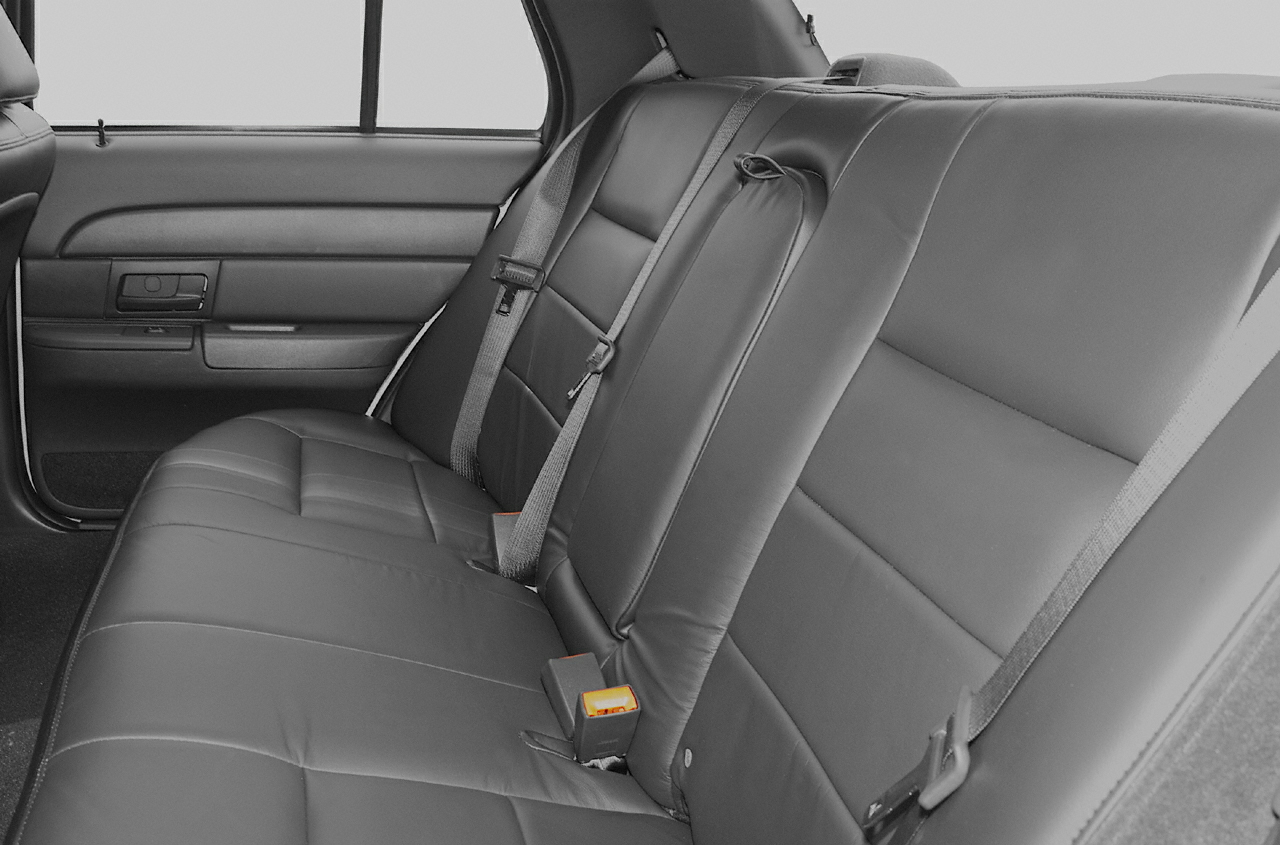 2004 Ford Crown Victoria