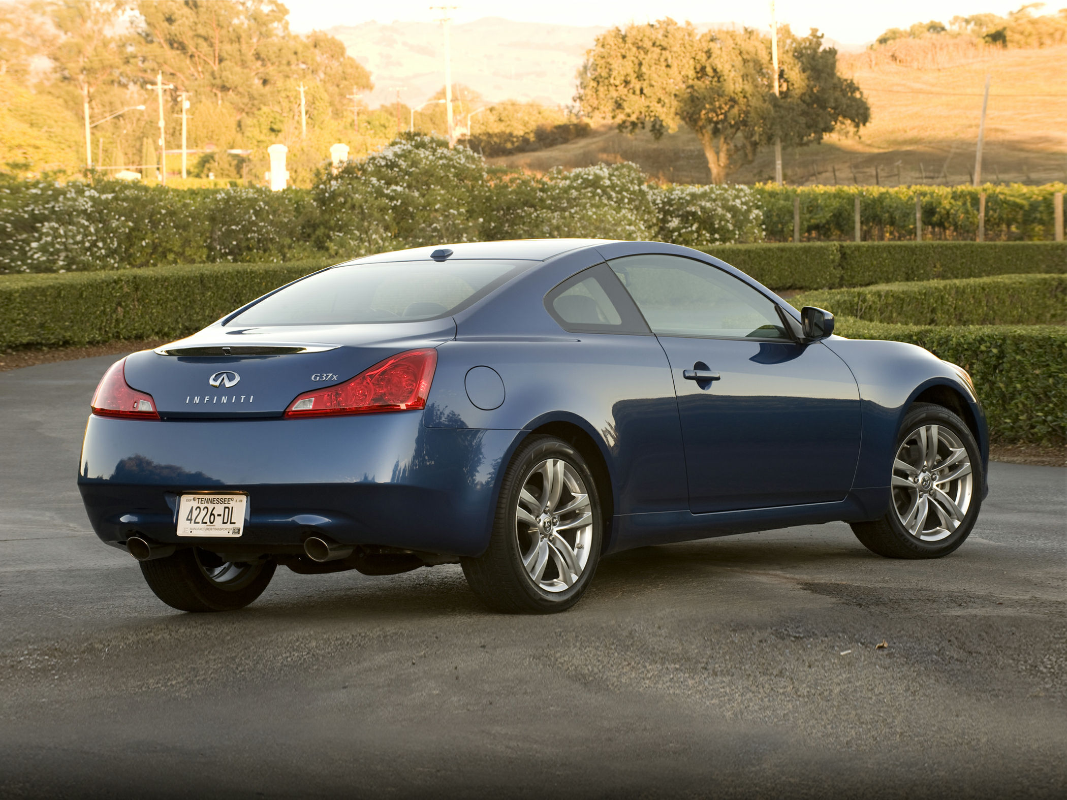 2009 INFINITI G37