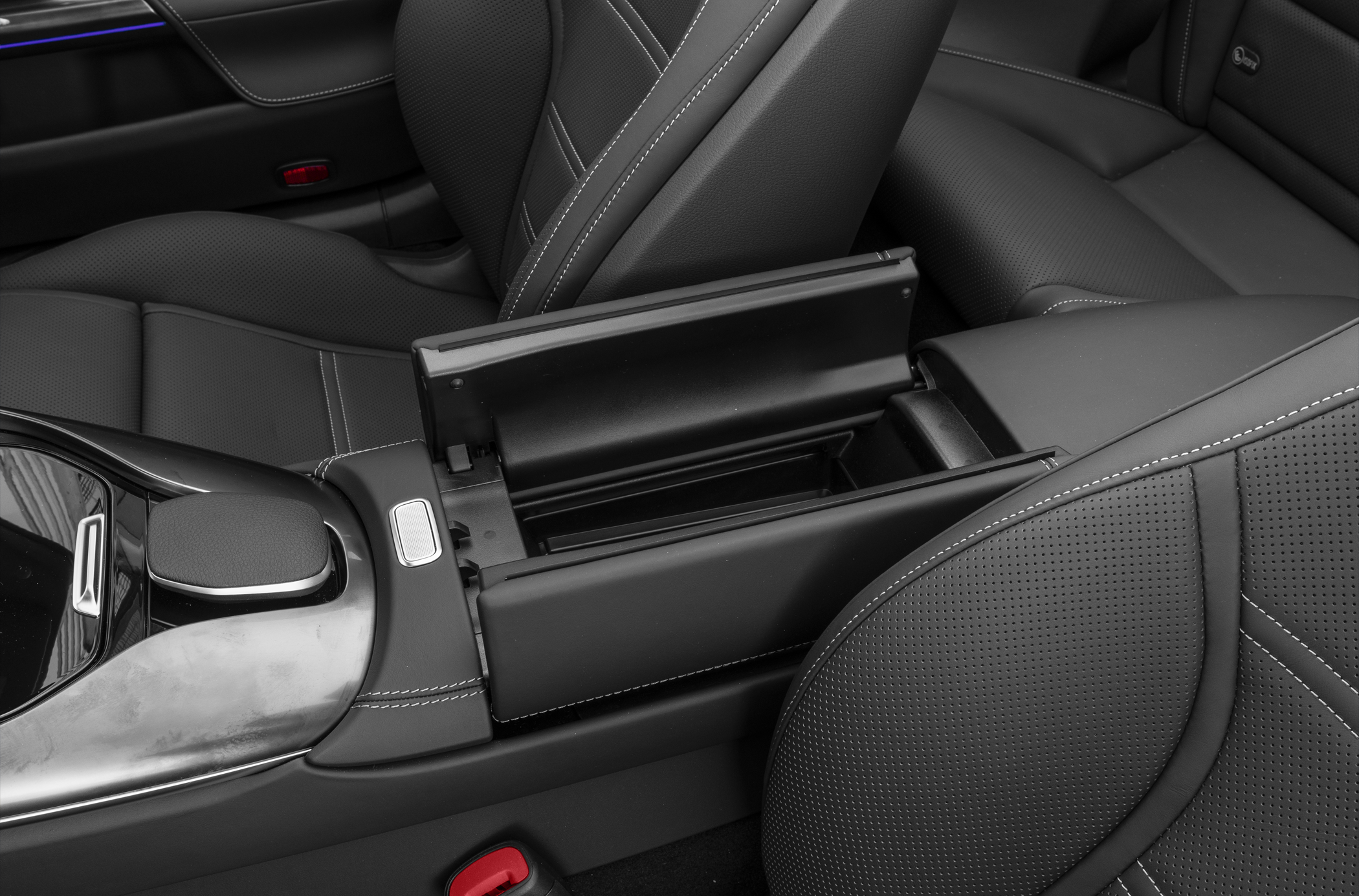 2026 Mercedes-Benz AMG SL 63