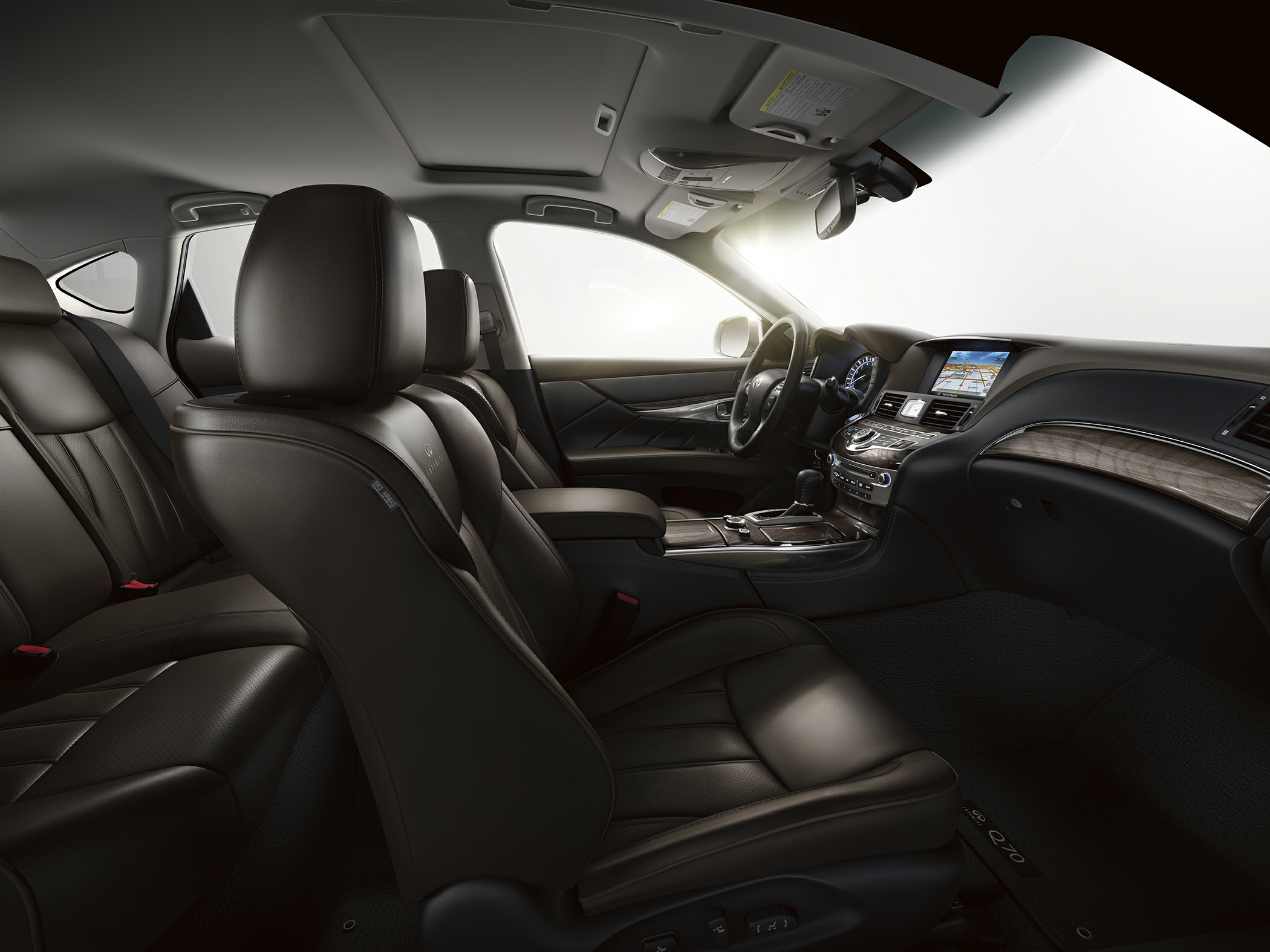 2014 INFINITI Q70