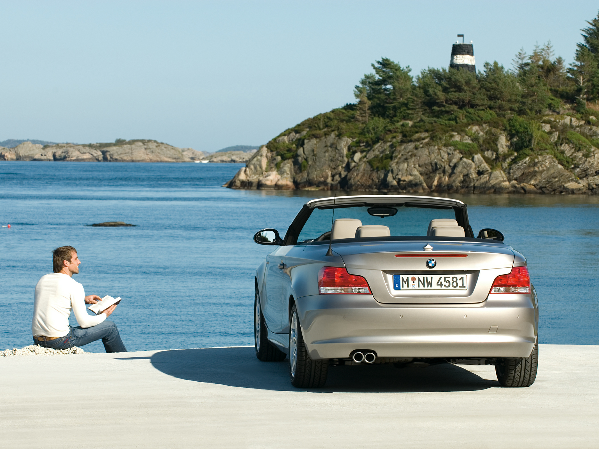 2009 BMW 128